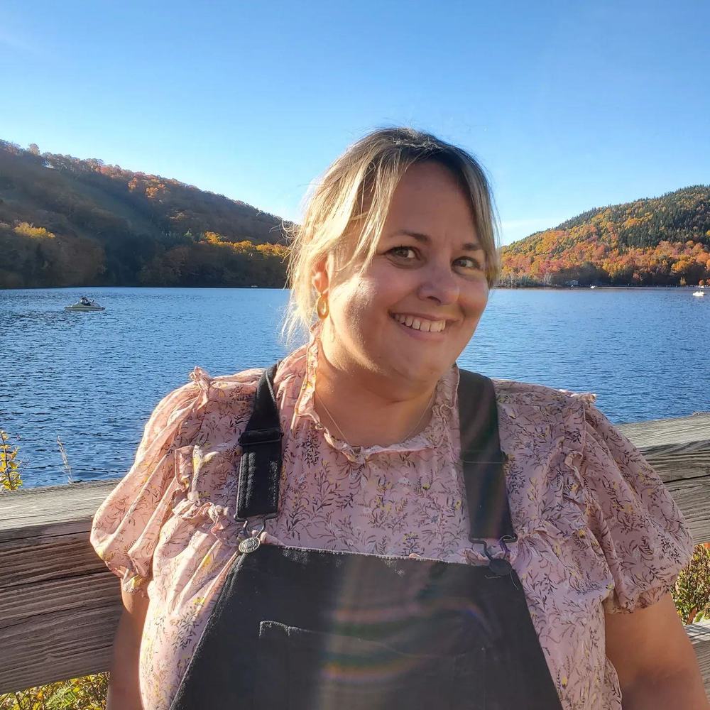 Meet your Posher, Julia
